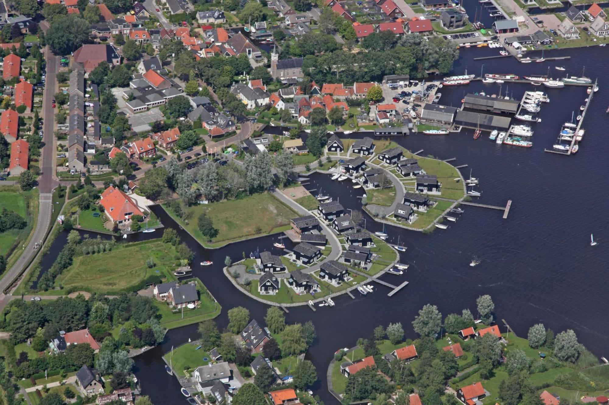 Waterpark Oan 'E Poel Bij Sneekermeer Terherne Exterior photo